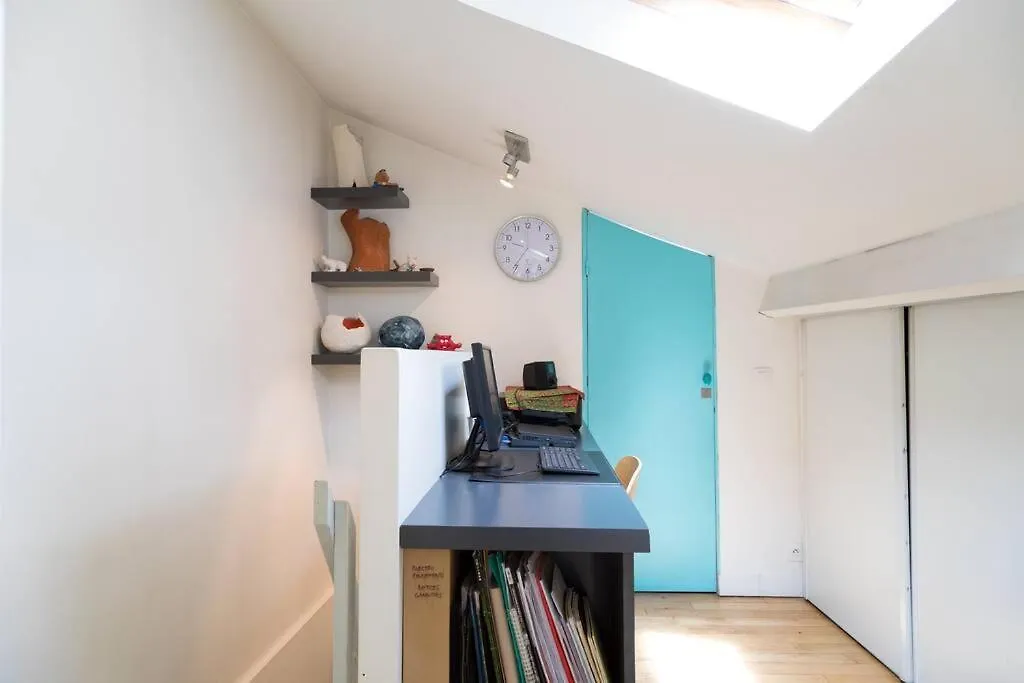 Town House, With Garden And Parking Villa Paris