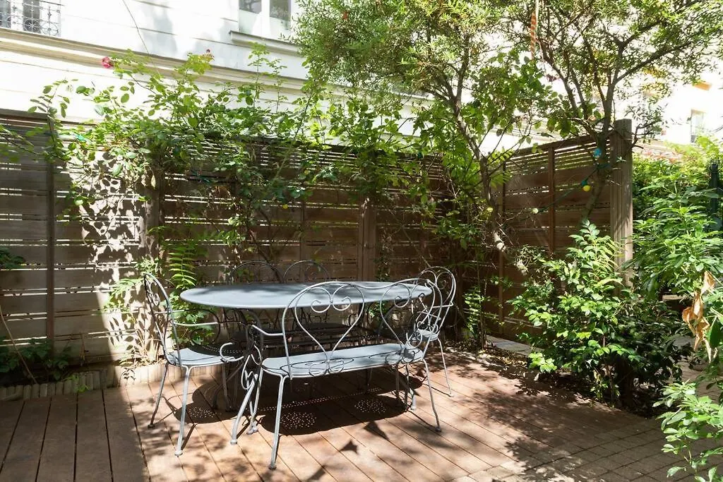 Town House, With Garden And Parking Villa Paris France