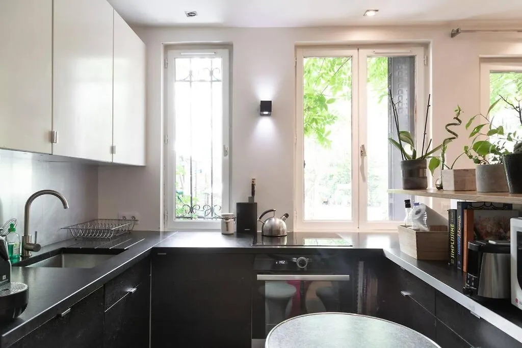 Town House, With Garden And Parking Villa Paris France